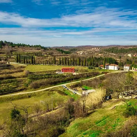 Mamma Mia Villa